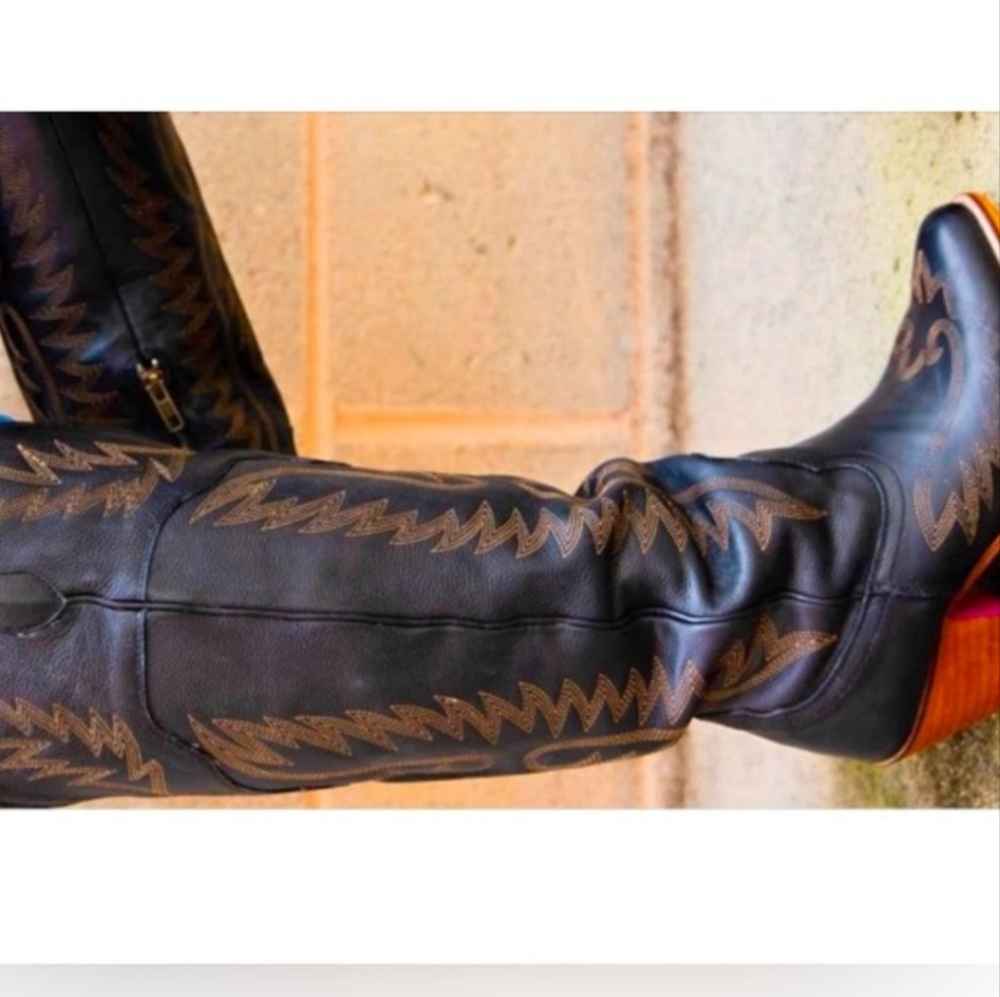 Black Knight Boots